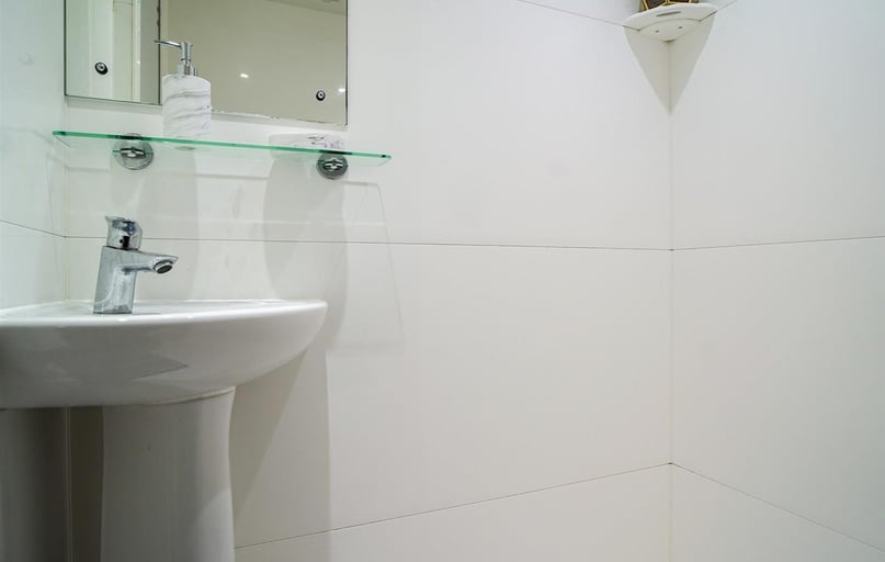 347 New Cross House, New Cross, London - Image 1